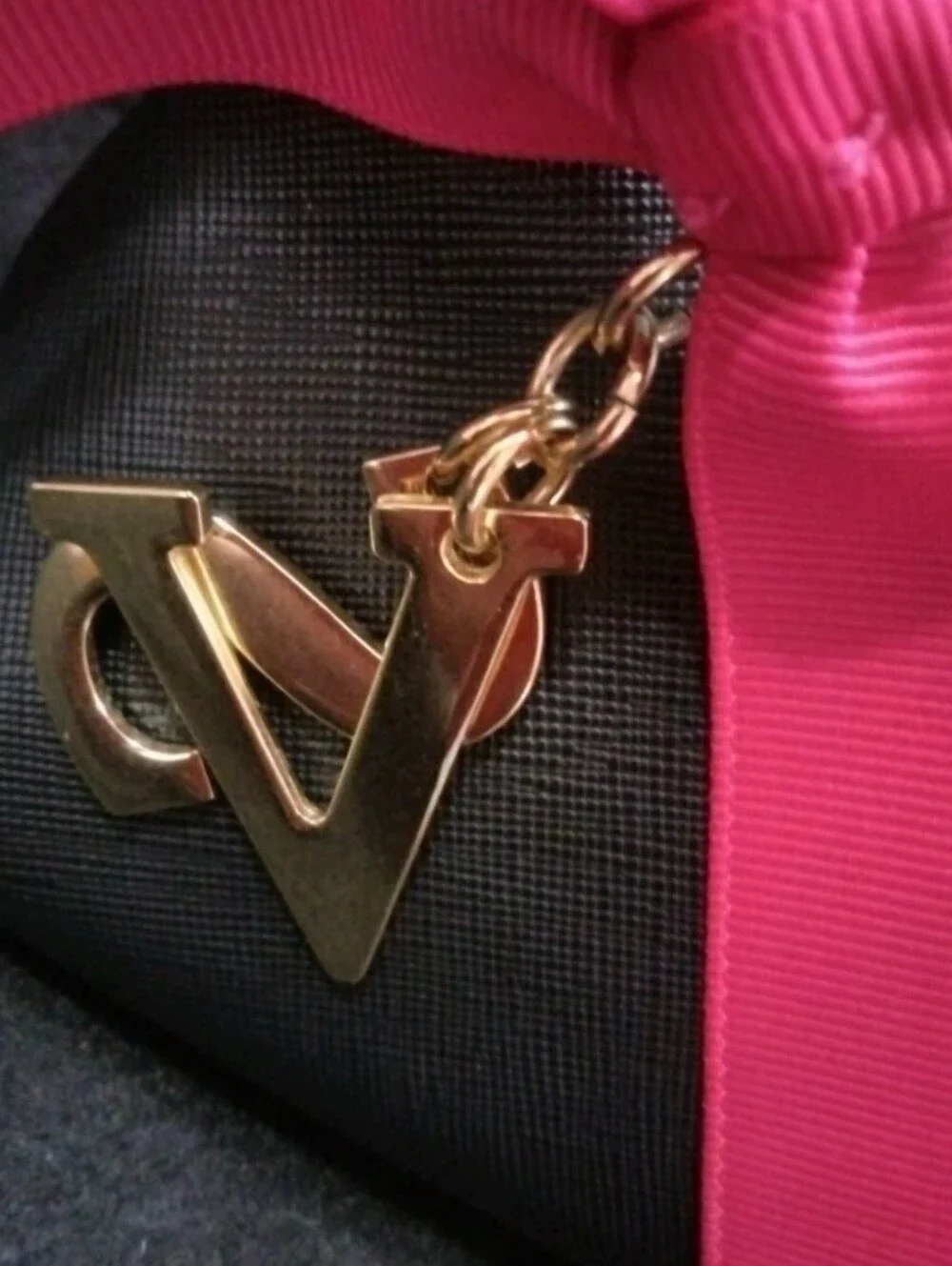 Victoria's Secret Makeup Bag w/ V & S Charms Pink Ribbon (Great Condition)